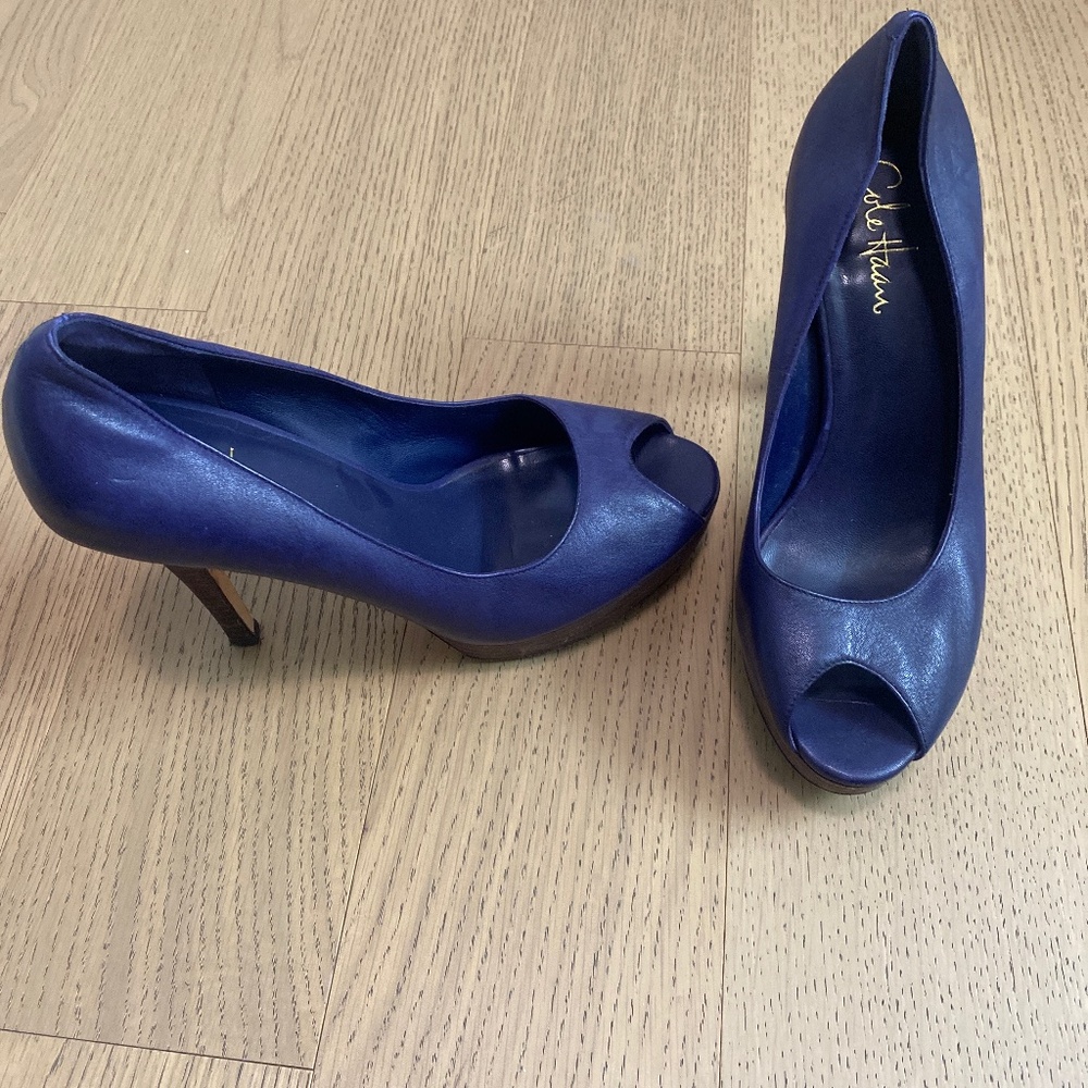 Cole Haan leather pumps